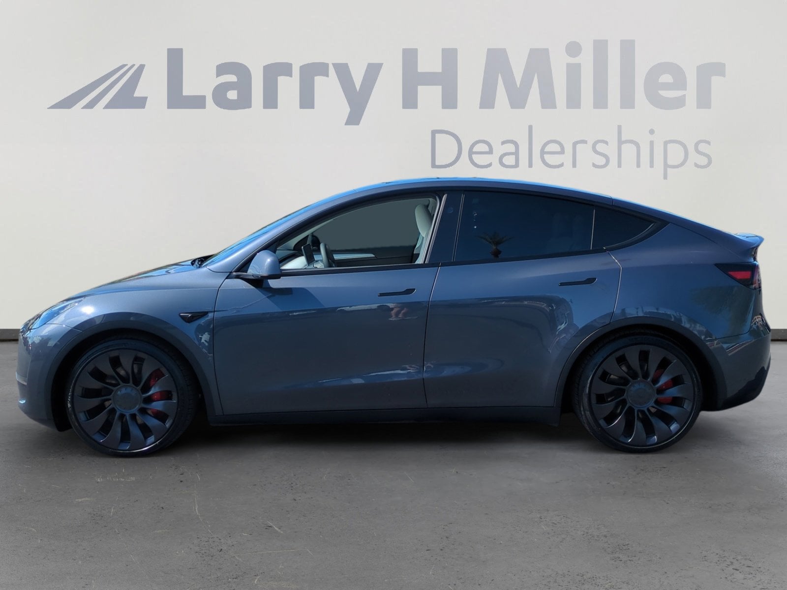 Used 2023 Tesla Model Y Performance with VIN 7SAYGDEF8PF945795 for sale in Northfield, Minnesota
