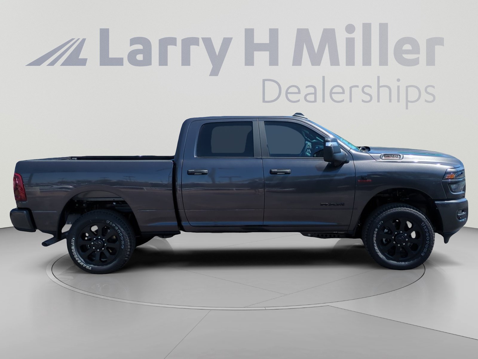 2026 RAM 2500 Big Horn - Photo 6
