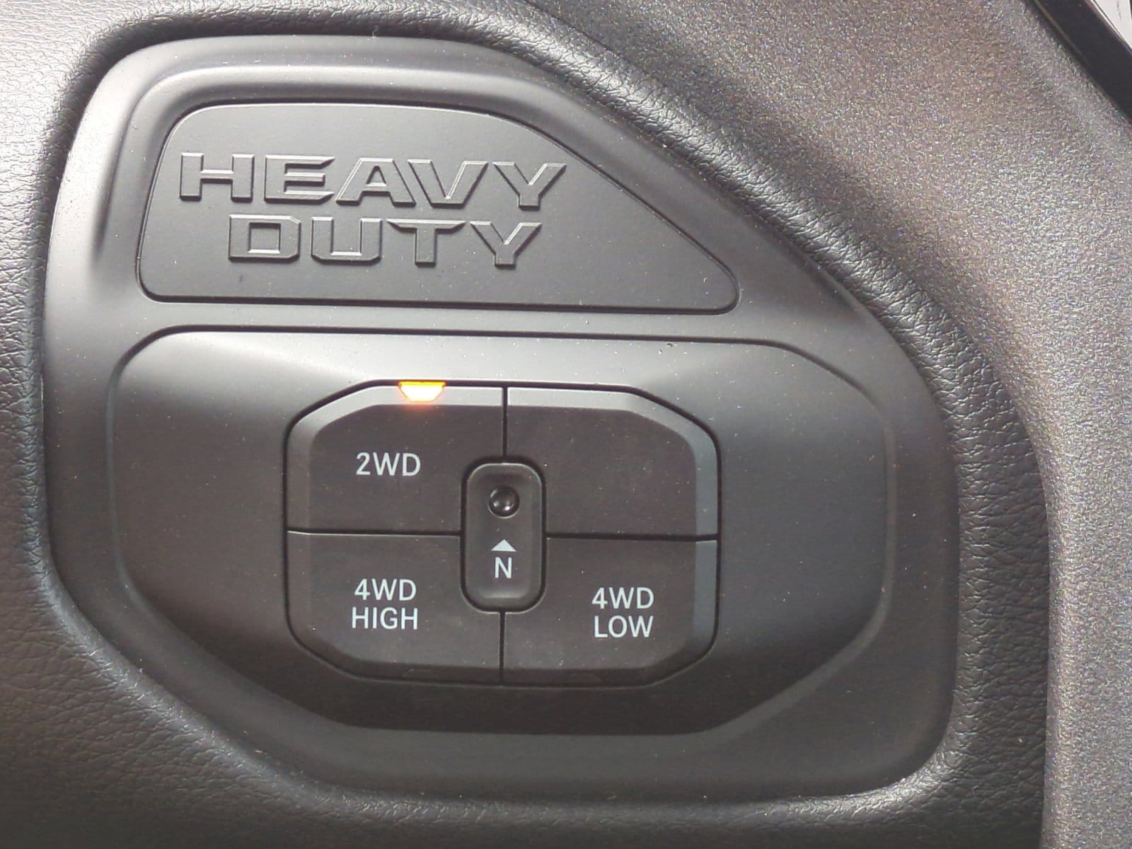 2025 RAM 2500 Tradesman - Photo 32