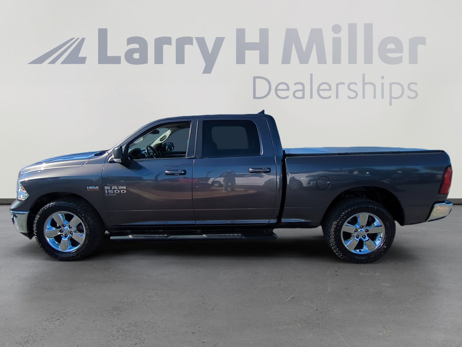 2019 Ram 1500 Classic Big Horn photo 2
