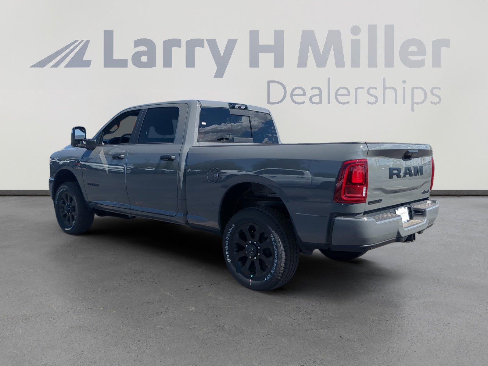 2026 Ram 2500 Big Horn photo 3
