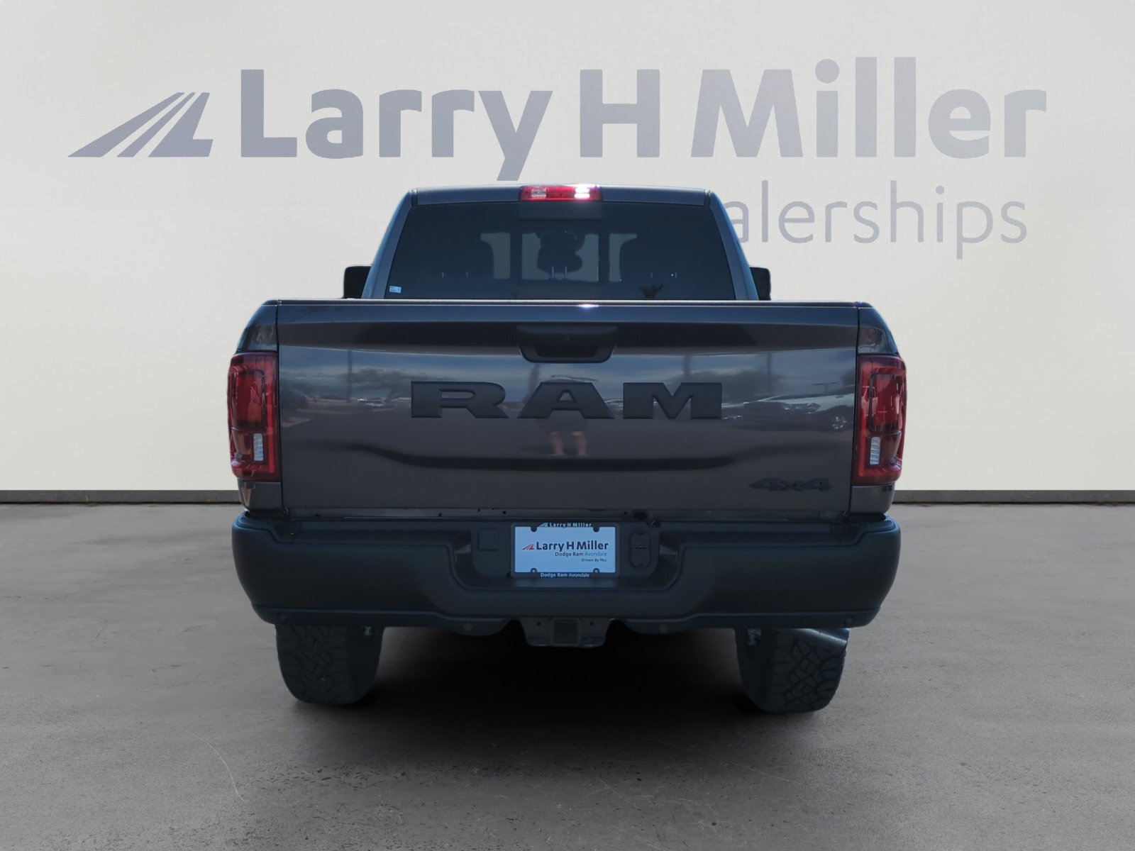 2026 Ram 2500 Tradesman photo 4
