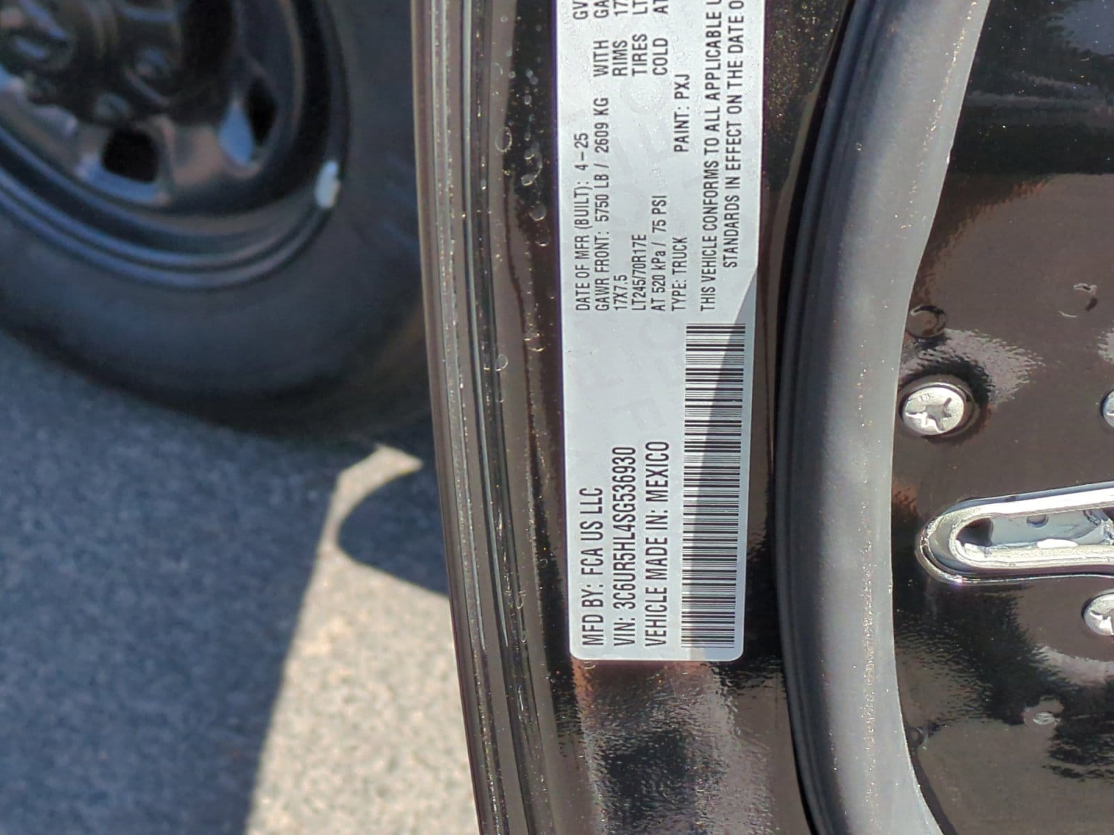 2025 RAM 2500 Tradesman - Photo 26