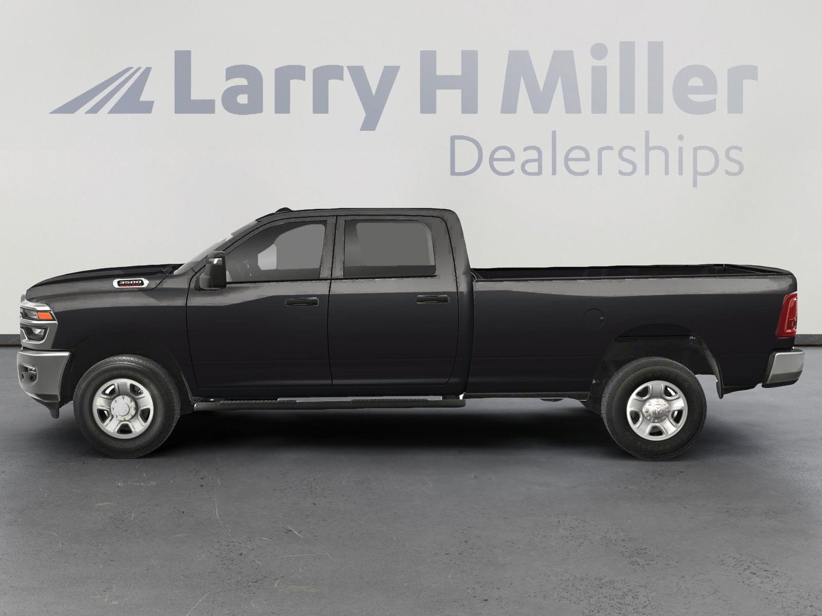 2025 Ram 3500 Laramie photo 2