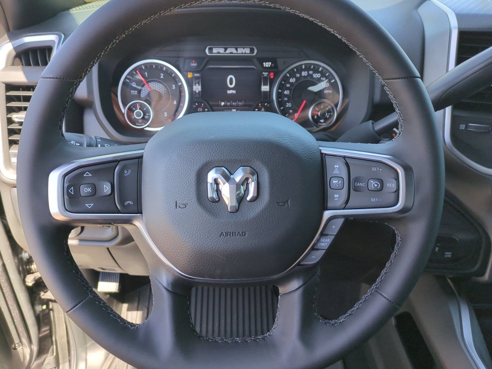2026 RAM 2500 Big Horn - Photo 10