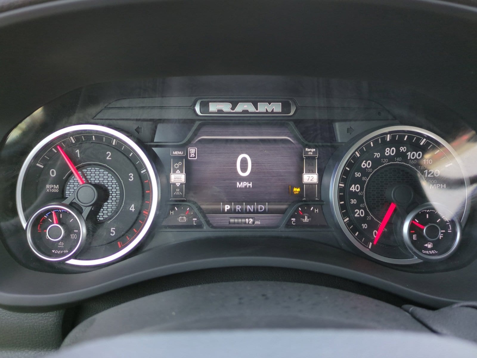 2025 RAM 2500 Tradesman - Photo 11