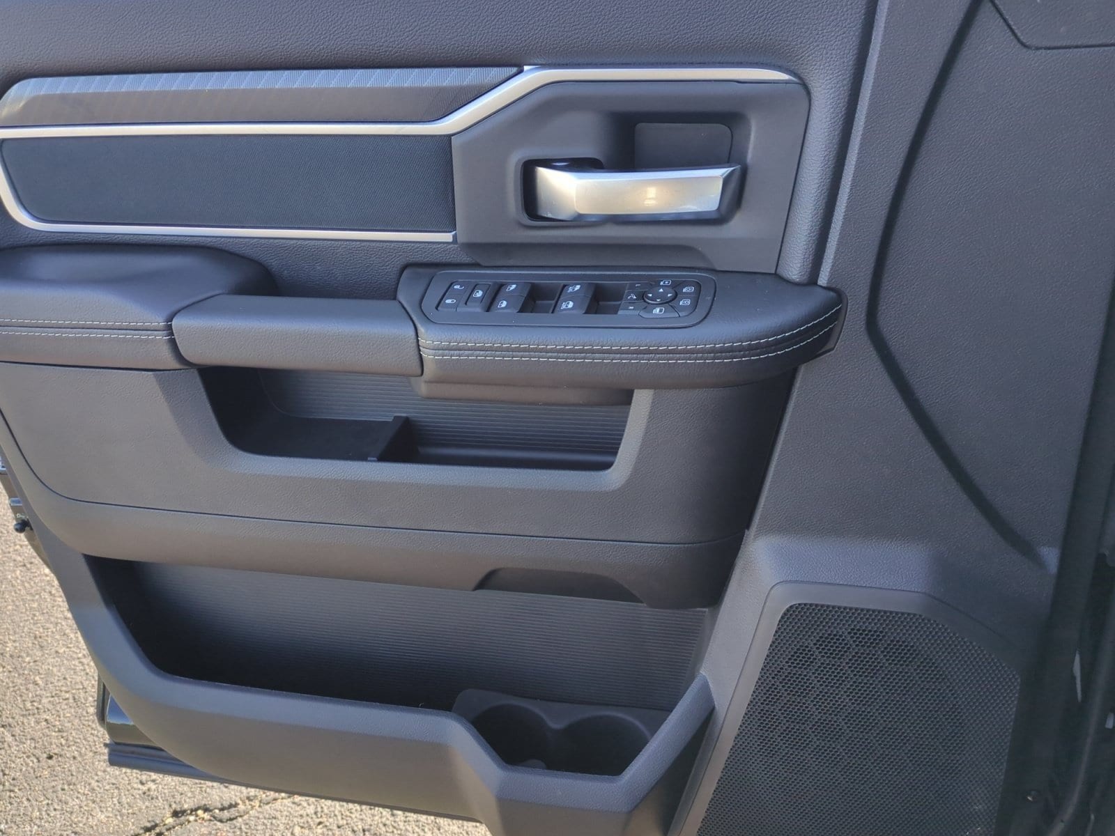 2026 RAM 2500 Big Horn - Photo 14