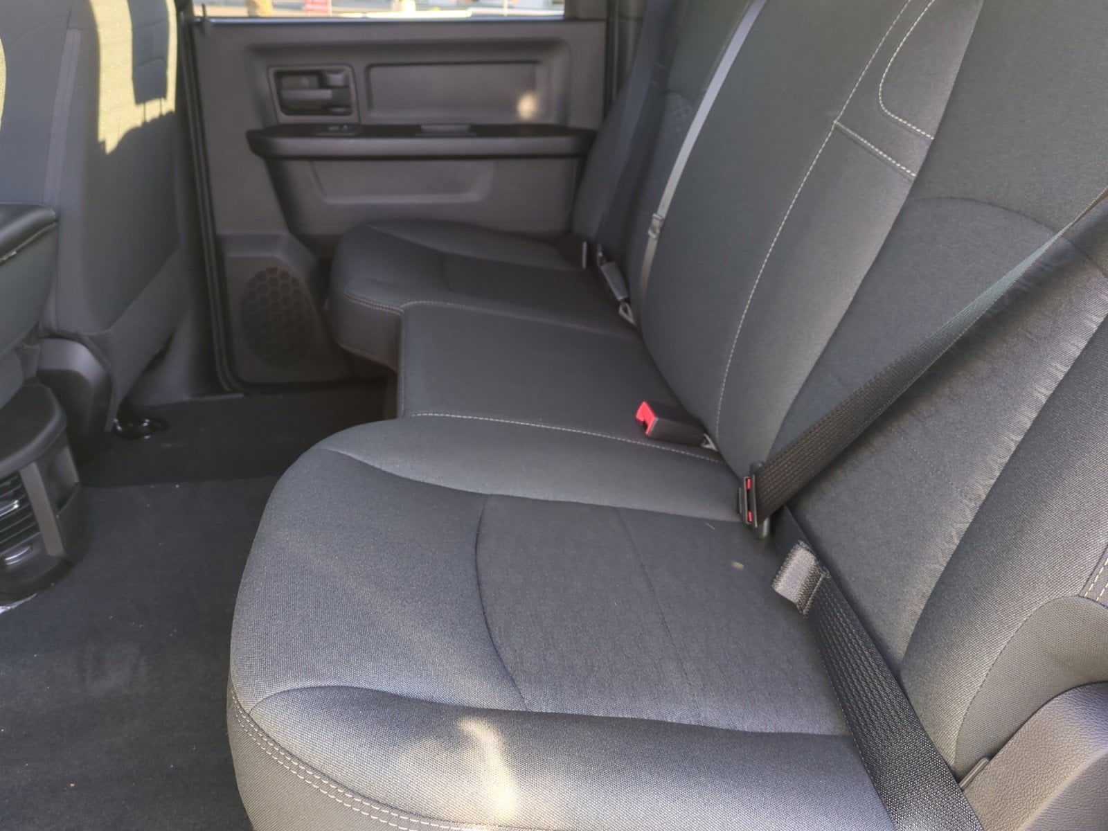 2025 RAM 2500 Tradesman - Photo 18