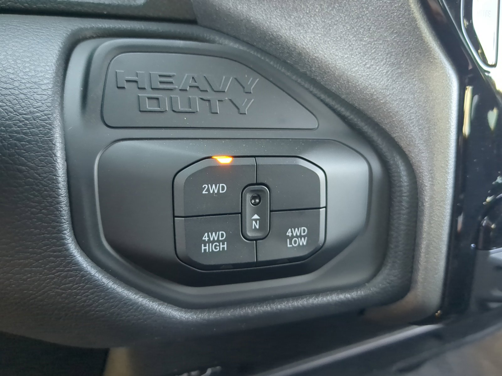 2025 RAM 2500 Tradesman - Photo 32