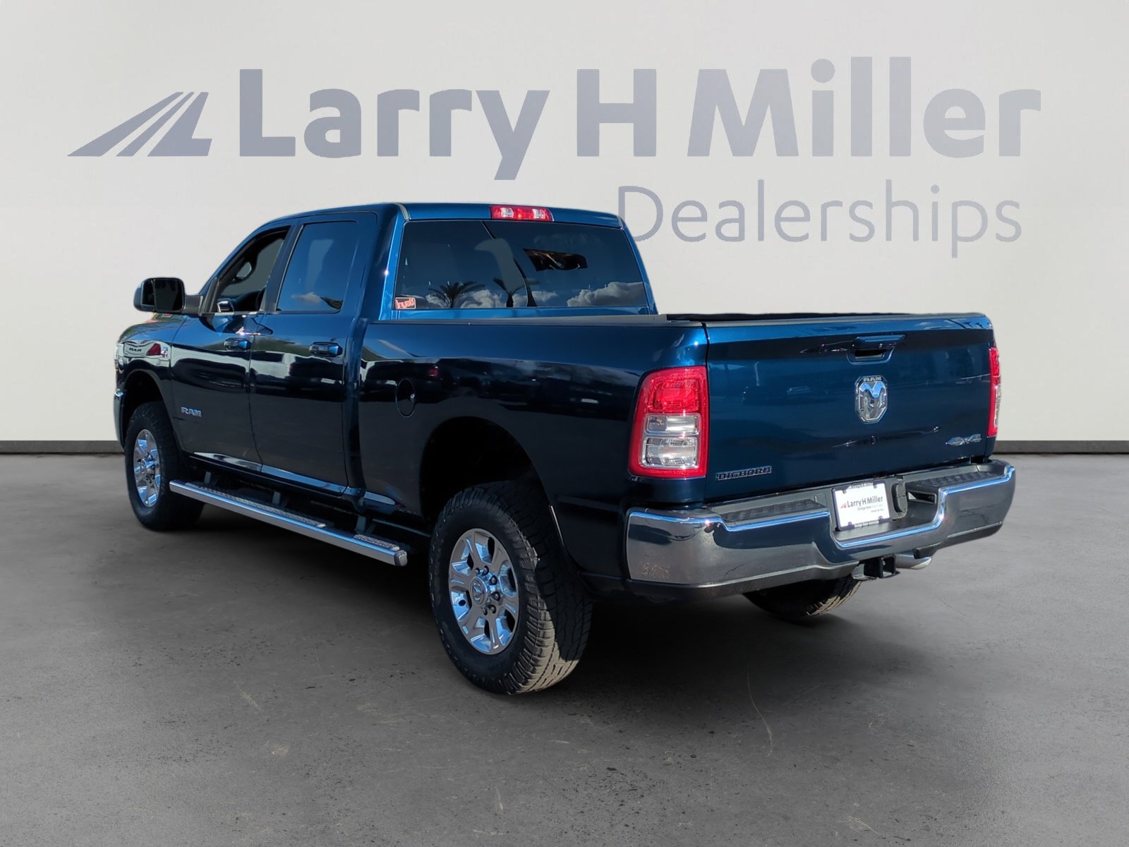 2021 Ram 2500 Big Horn photo 3