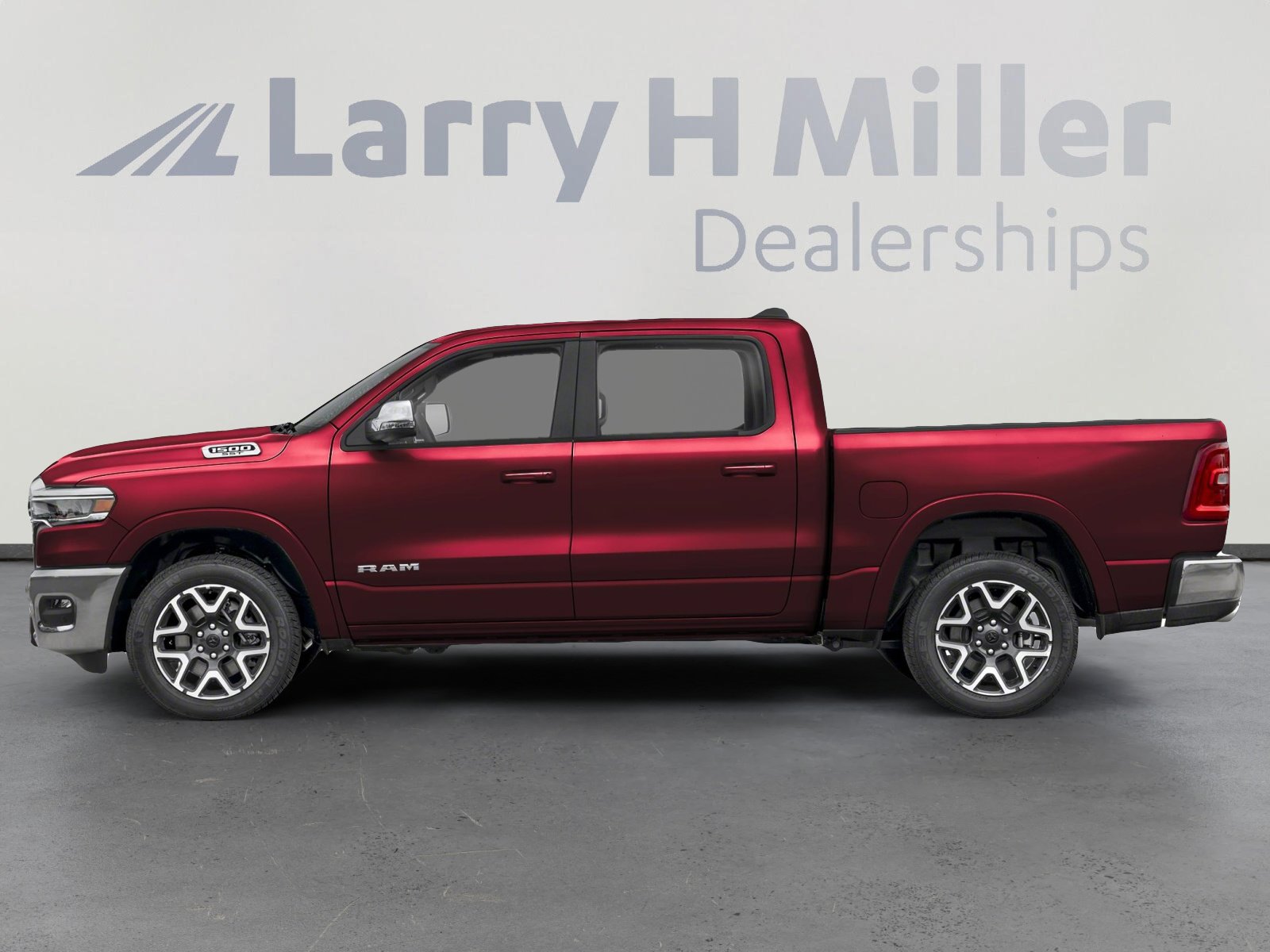 2026 Ram 1500 Laramie photo 3