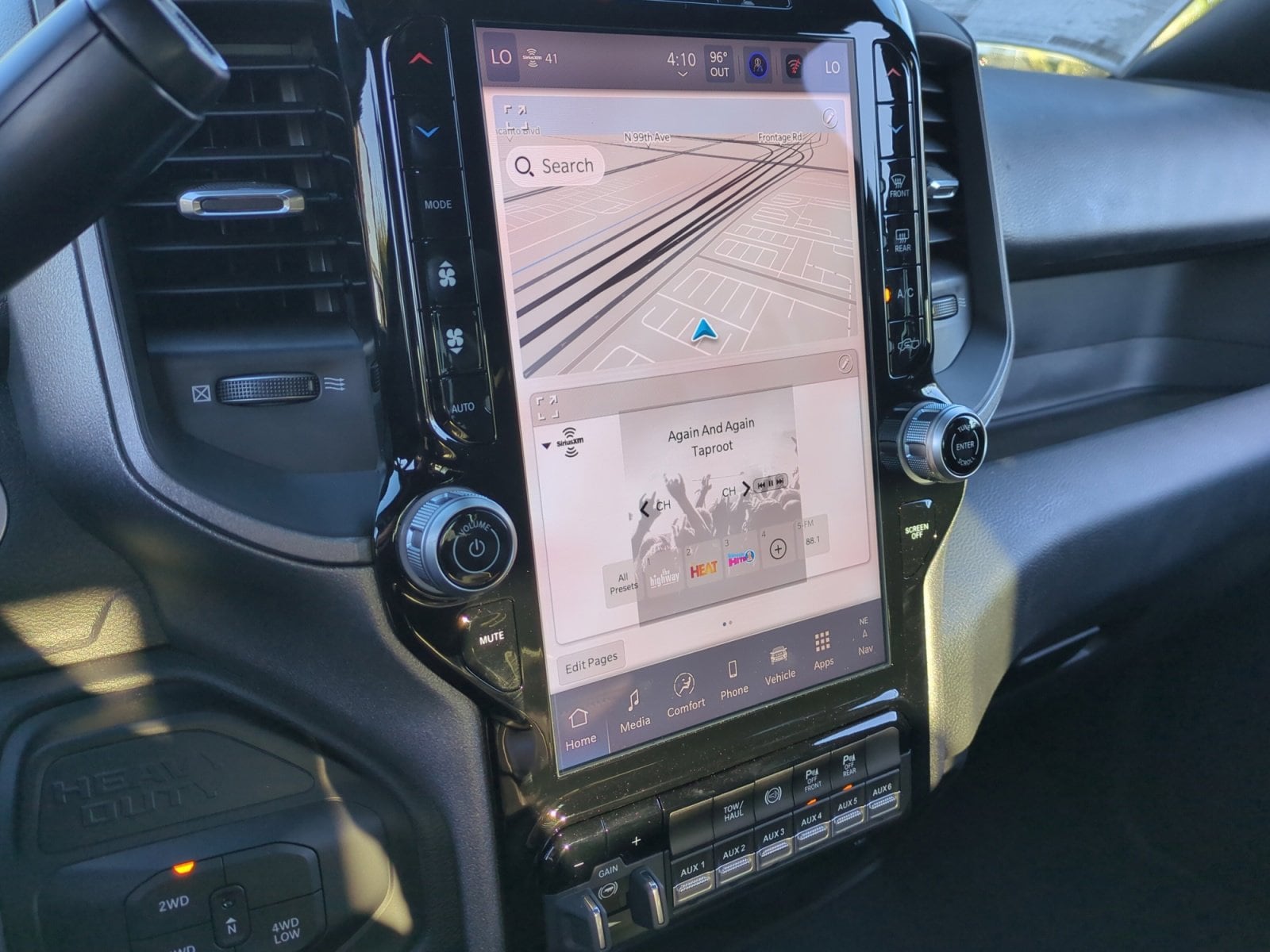 2025 RAM 2500 Tradesman - Photo 13