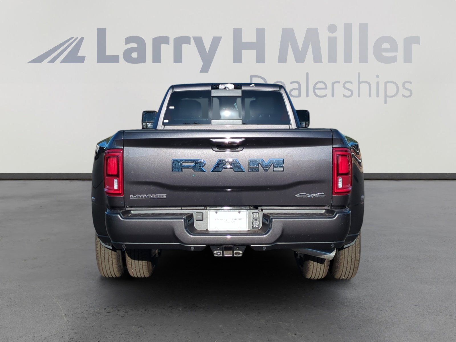 2026 Ram 3500 Laramie photo 4