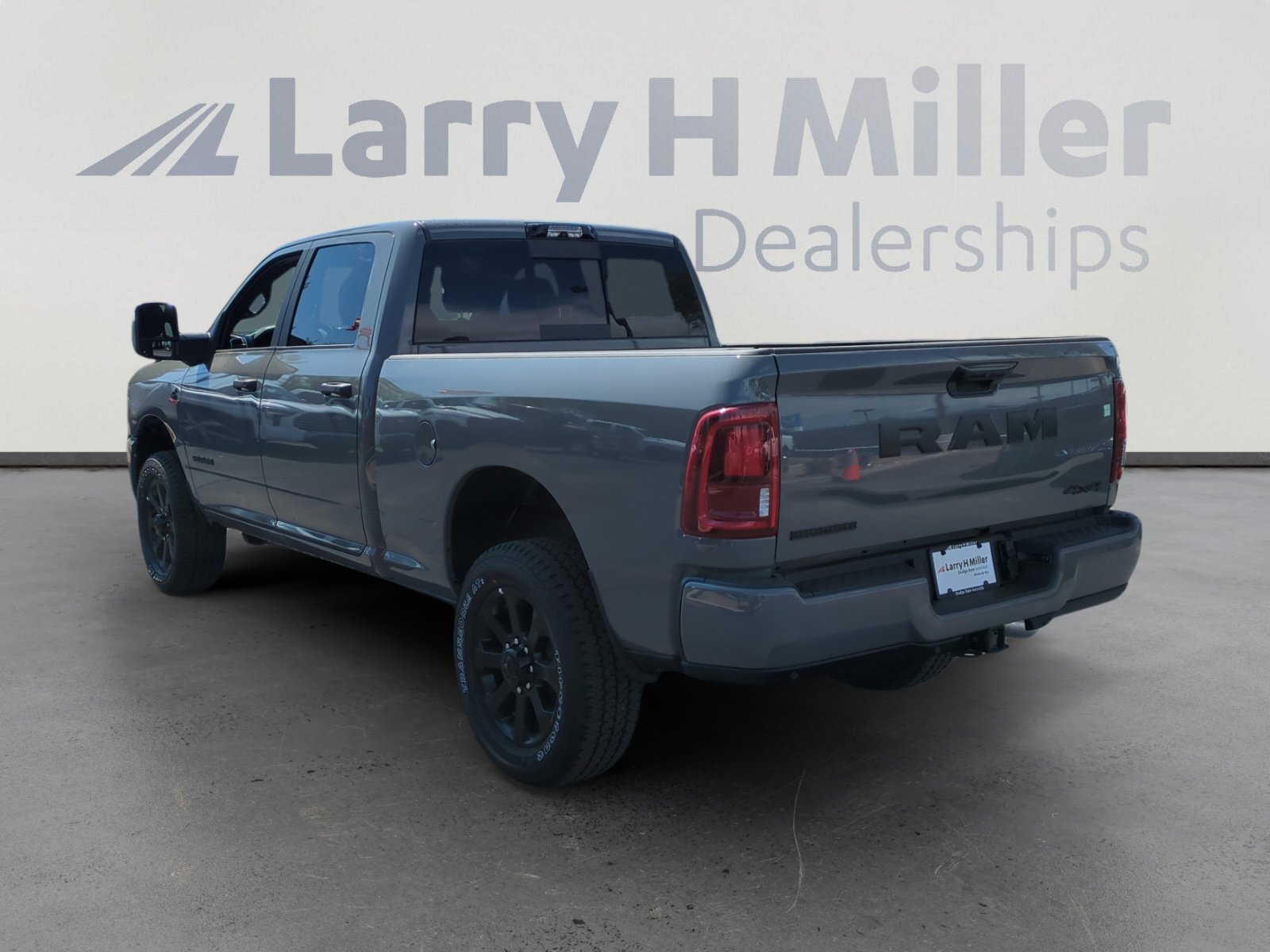 2026 Ram 2500 Big Horn photo 3