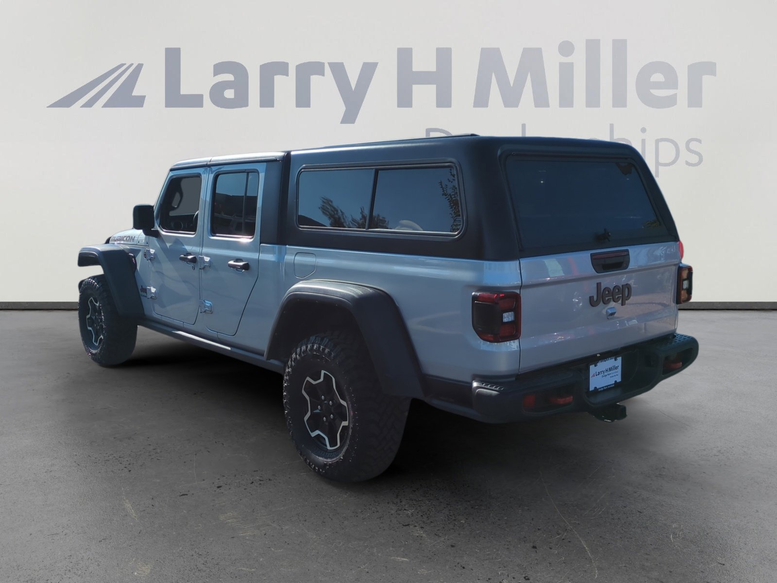 2022 Jeep Gladiator Rubicon photo 3