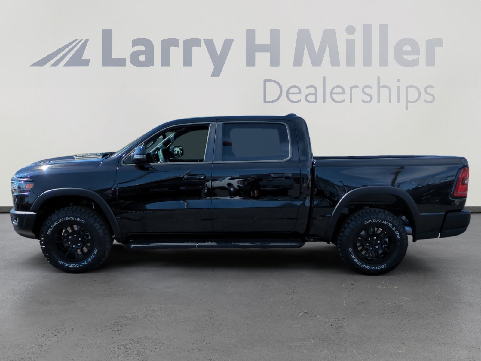 2026 Ram 1500 Rebel photo 2