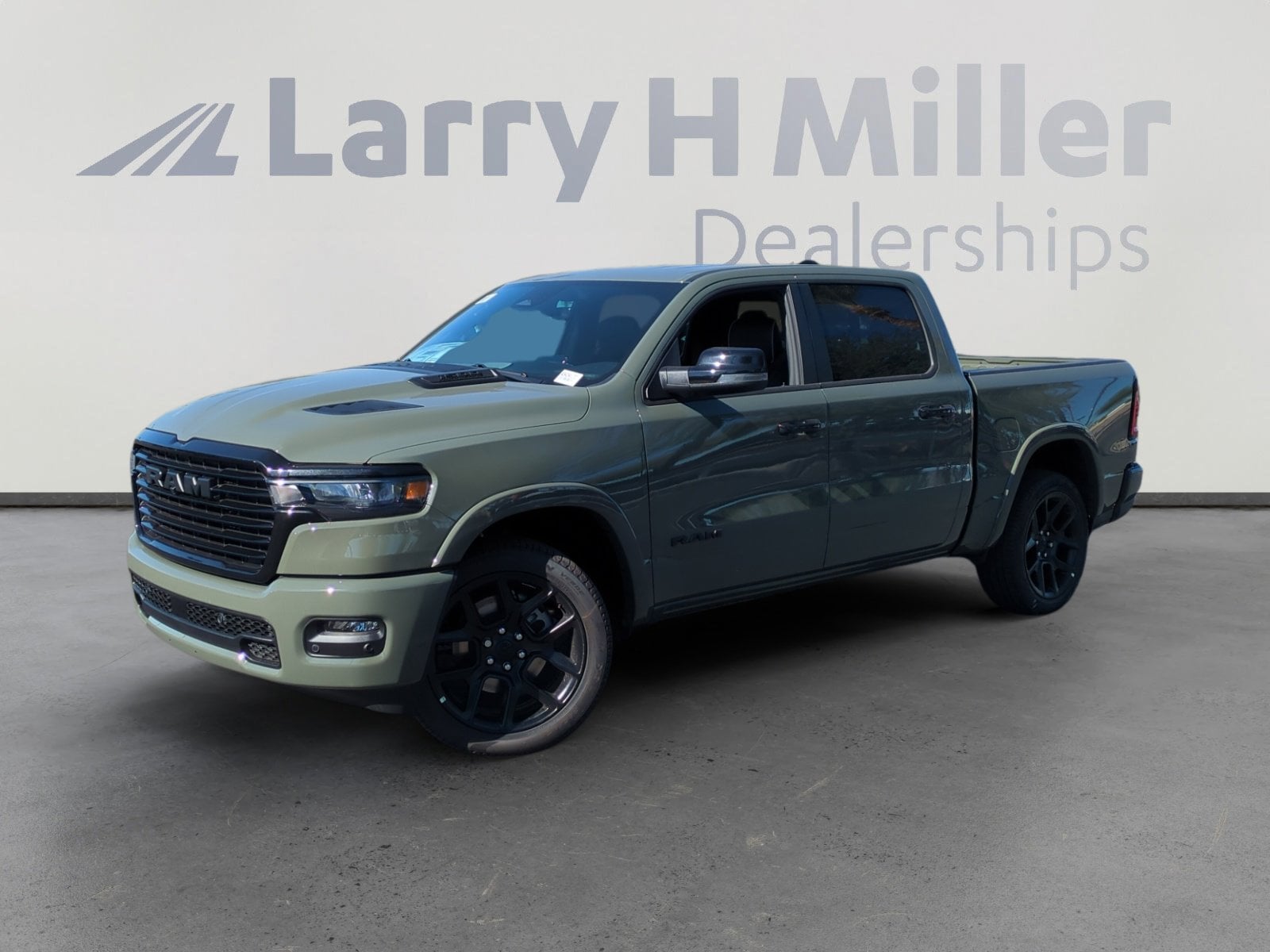 2026 RAM Ram 1500 Pickup Laramie's photo