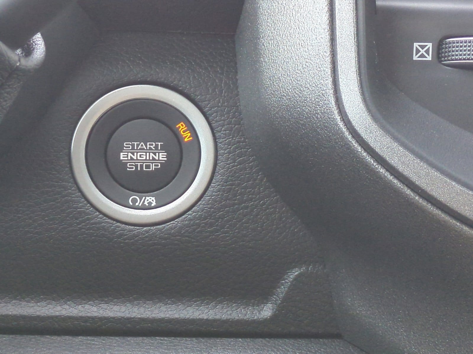 2025 RAM 2500 Tradesman - Photo 31