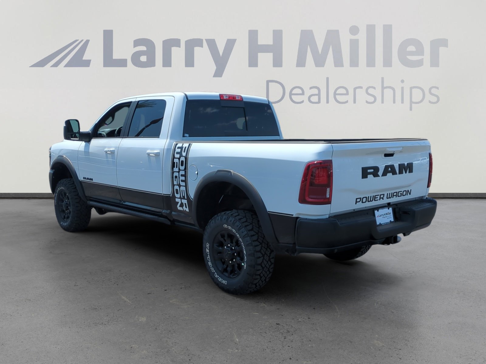 2025 Ram 2500 Power Wagon photo 3