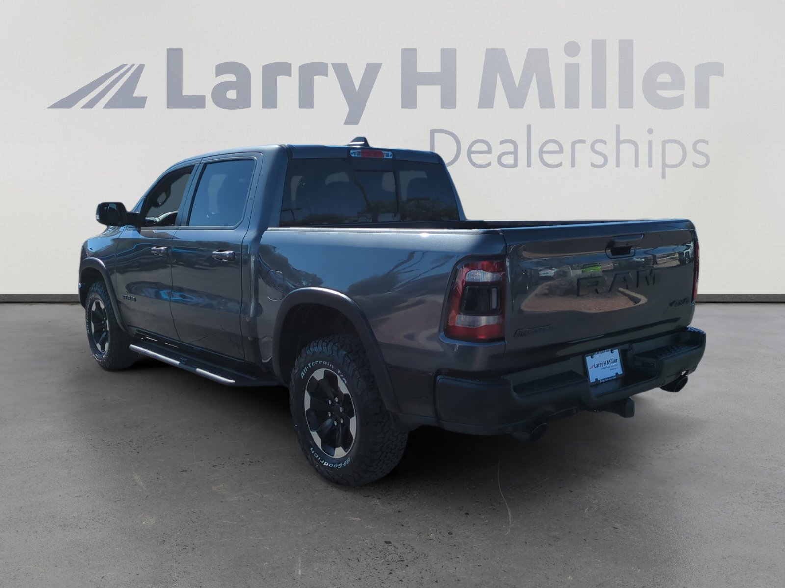 2020 Ram 1500 Rebel photo 3