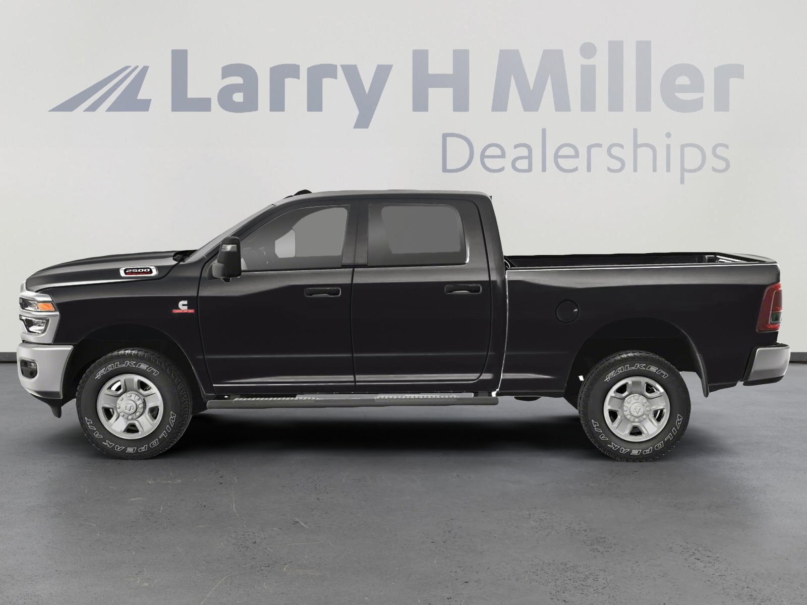 2025 Ram 2500 Tradesman photo 2