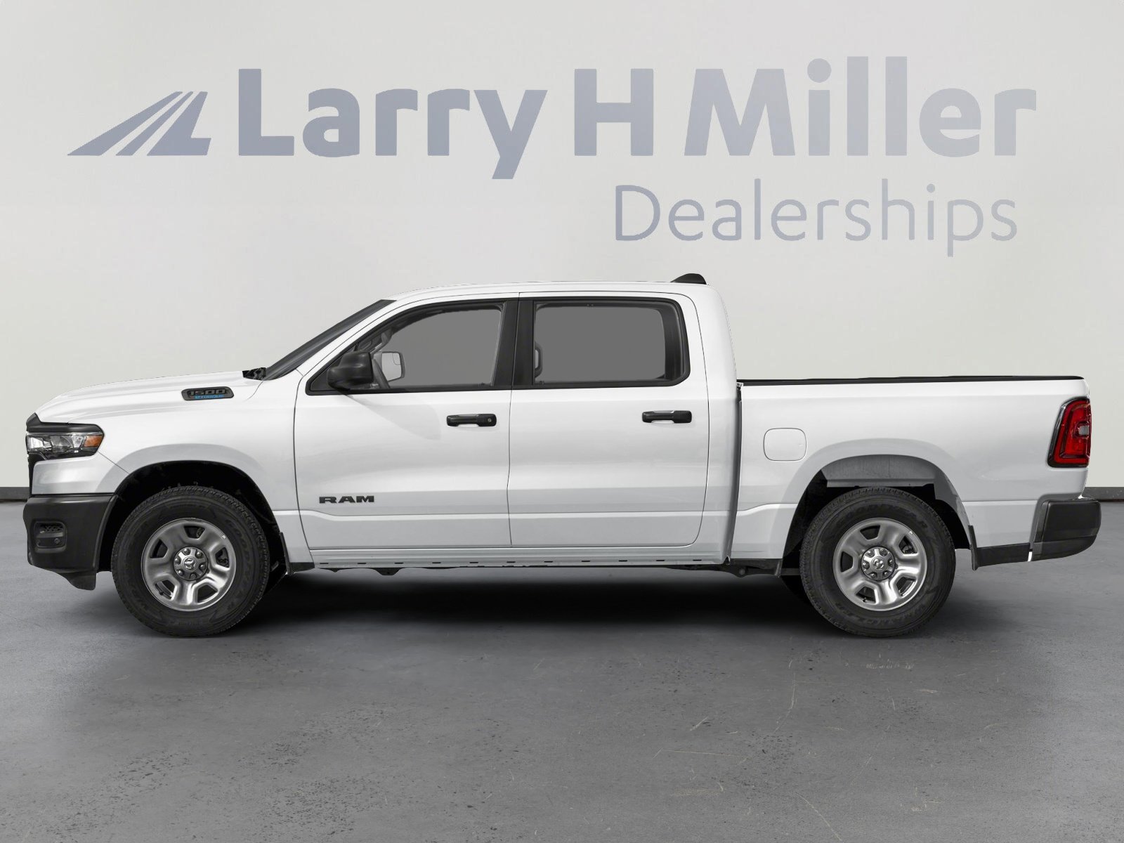 2025 Ram 1500 Tradesman photo 2