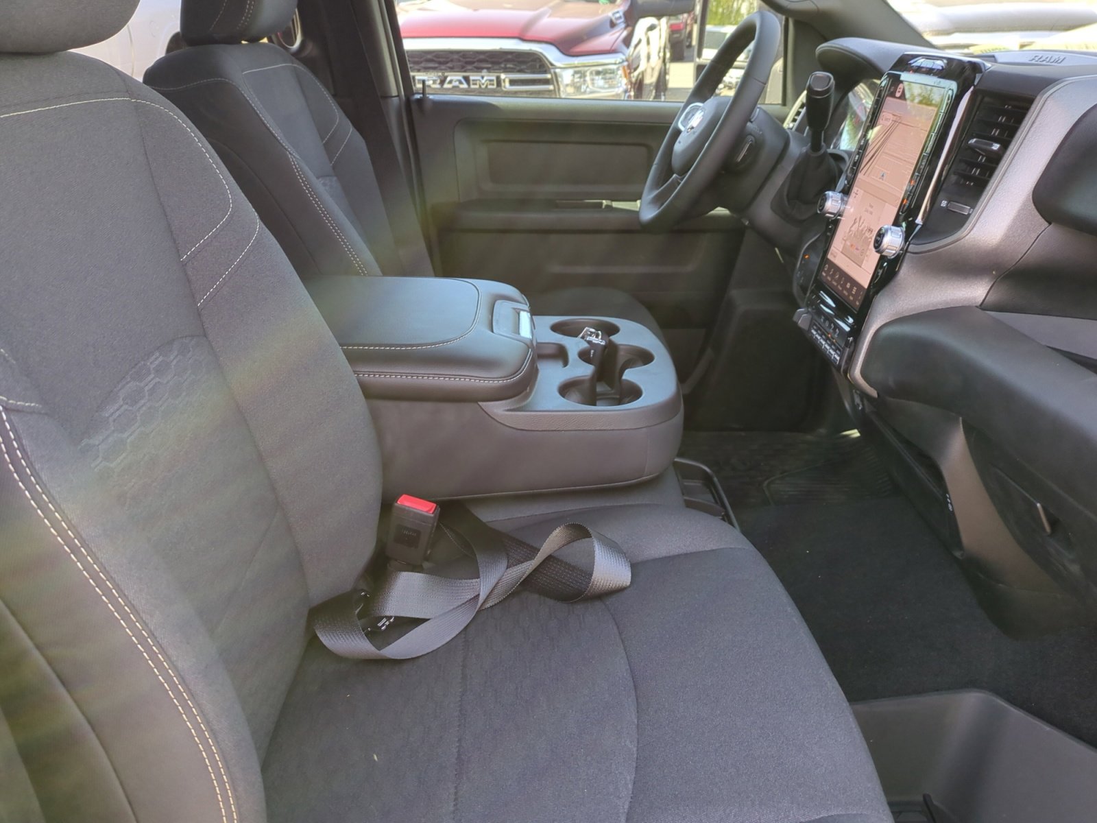 2025 RAM 2500 Tradesman - Photo 20