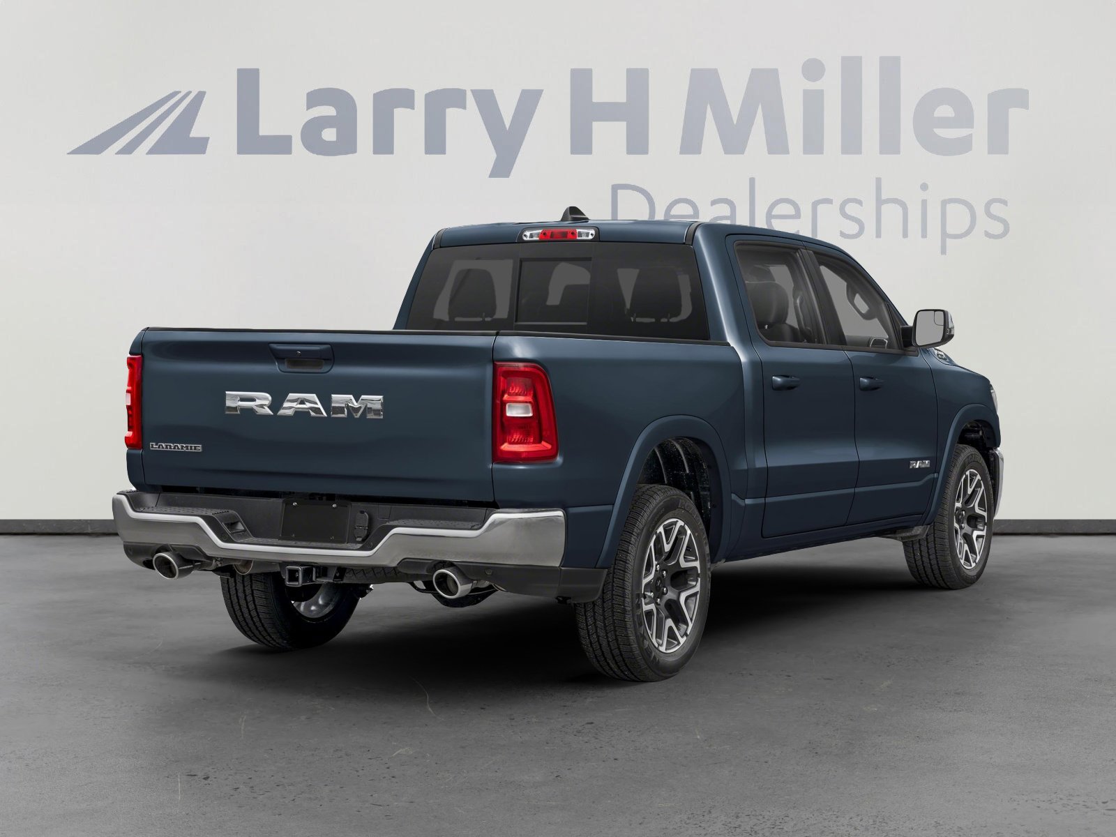 2026 Ram 1500 Laramie photo 2
