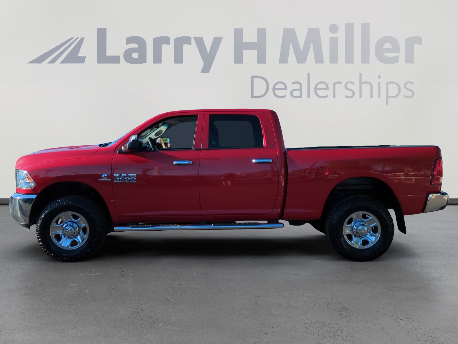 2018 Ram 2500 Tradesman photo 2