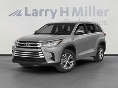 2019 Toyota Highlander LE V6 SUV
