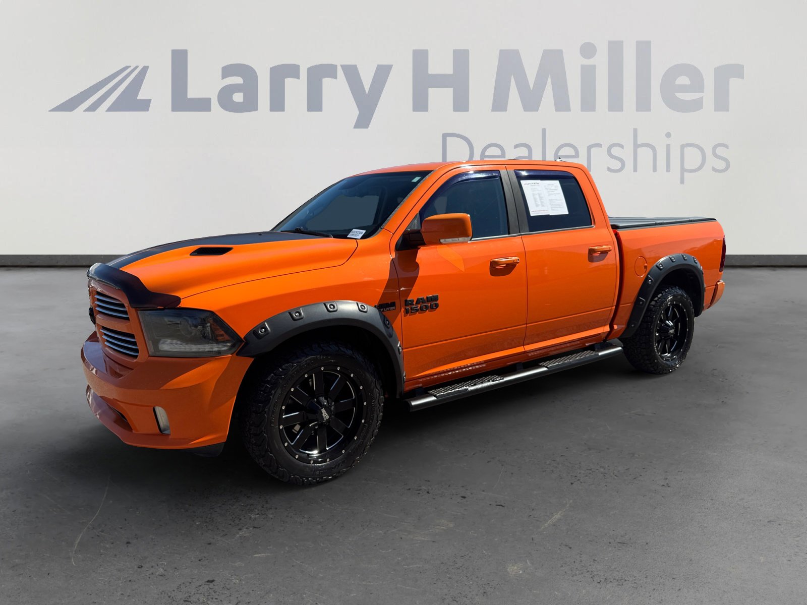 2015 RAM 1500 Sport 4x4 Crew Cab's photo