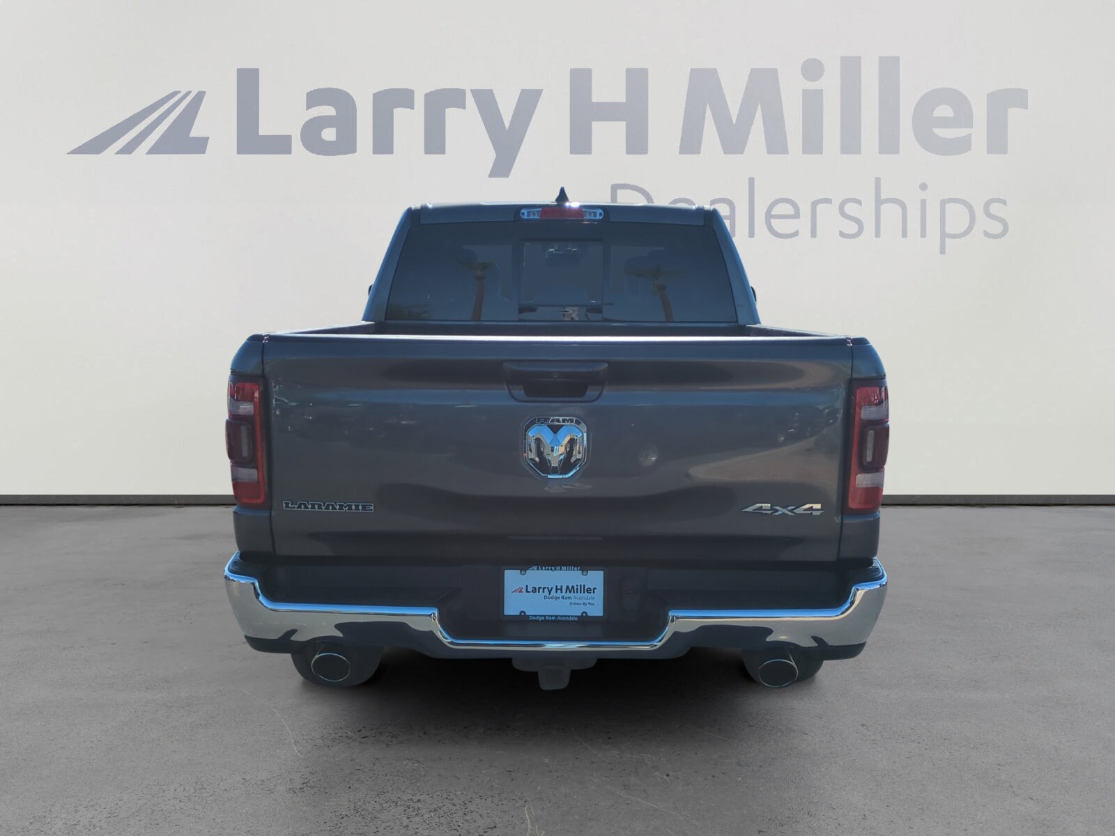 2023 Ram 1500 Laramie photo 3