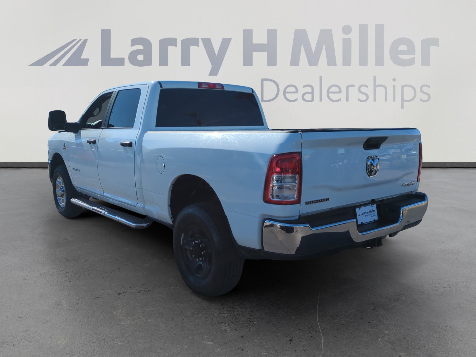 2023 Ram 2500 Big Horn photo 3
