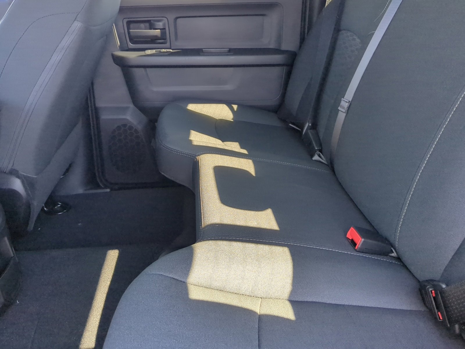 2025 RAM 2500 Tradesman - Photo 18
