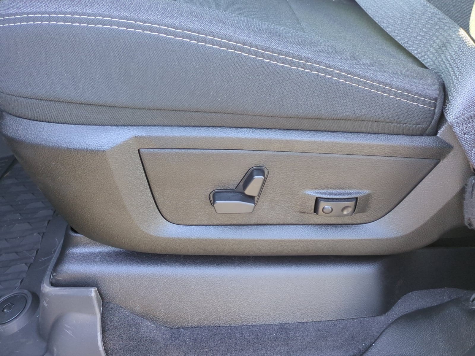 2026 RAM 2500 Big Horn - Photo 15