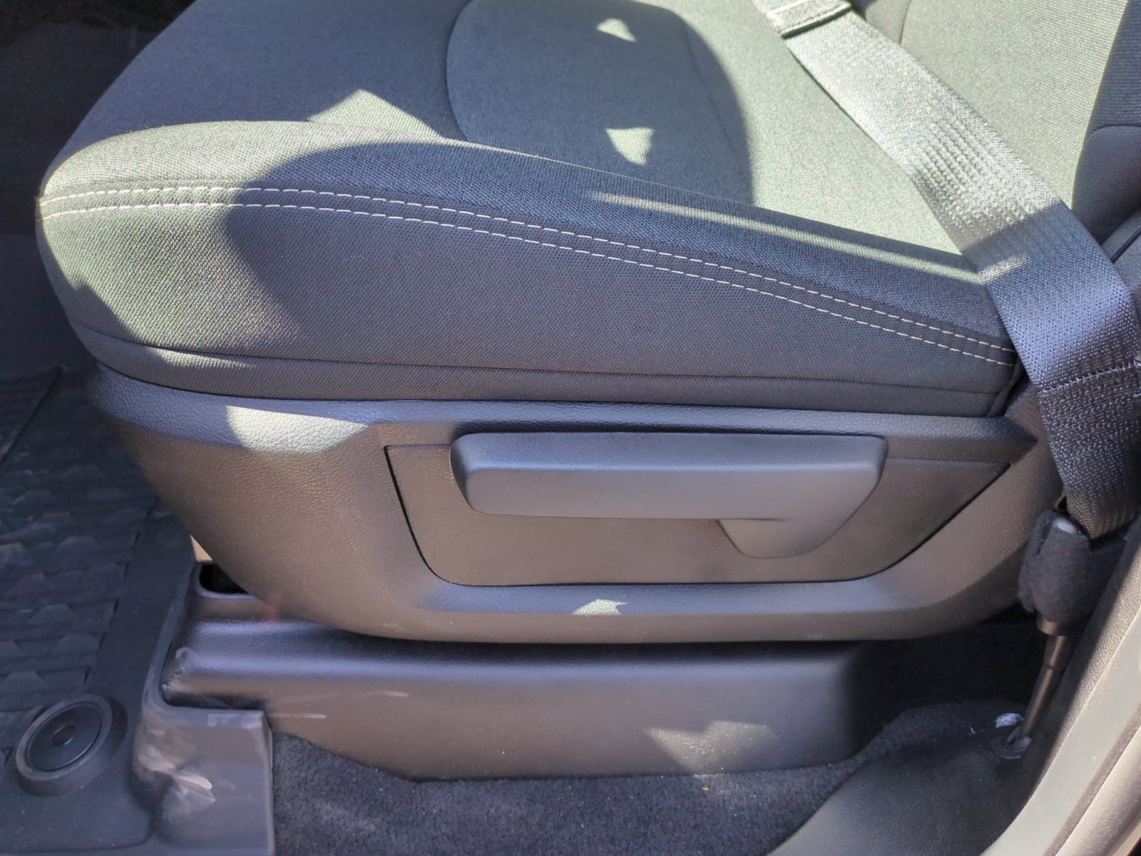2025 RAM 2500 Tradesman - Photo 15