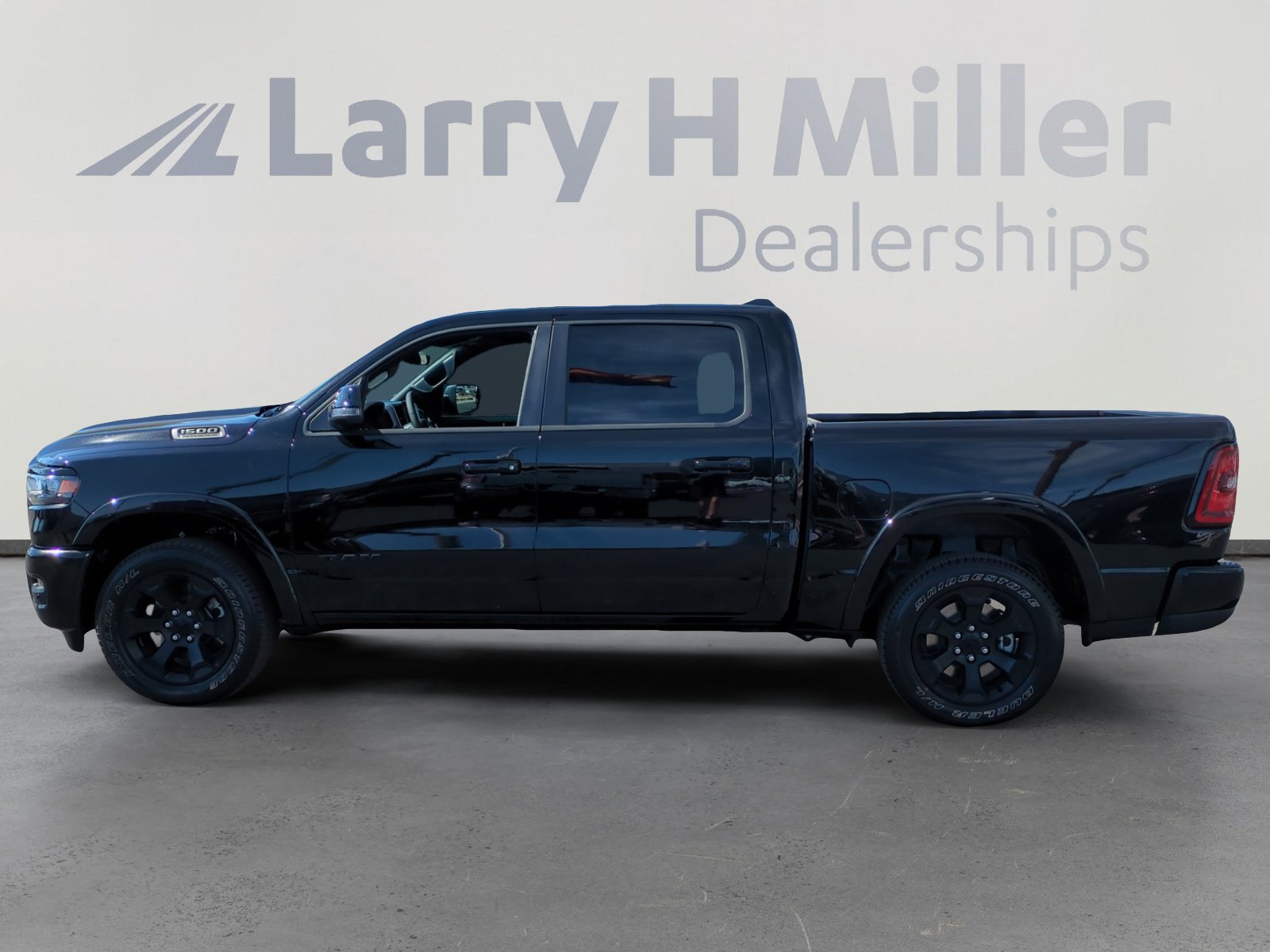 2026 Ram 1500 Big Horn photo 2
