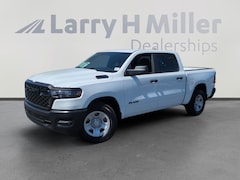 2025 Ram 1500 TRADESMAN CREW CAB 4X2 5'7 BOX Pickup