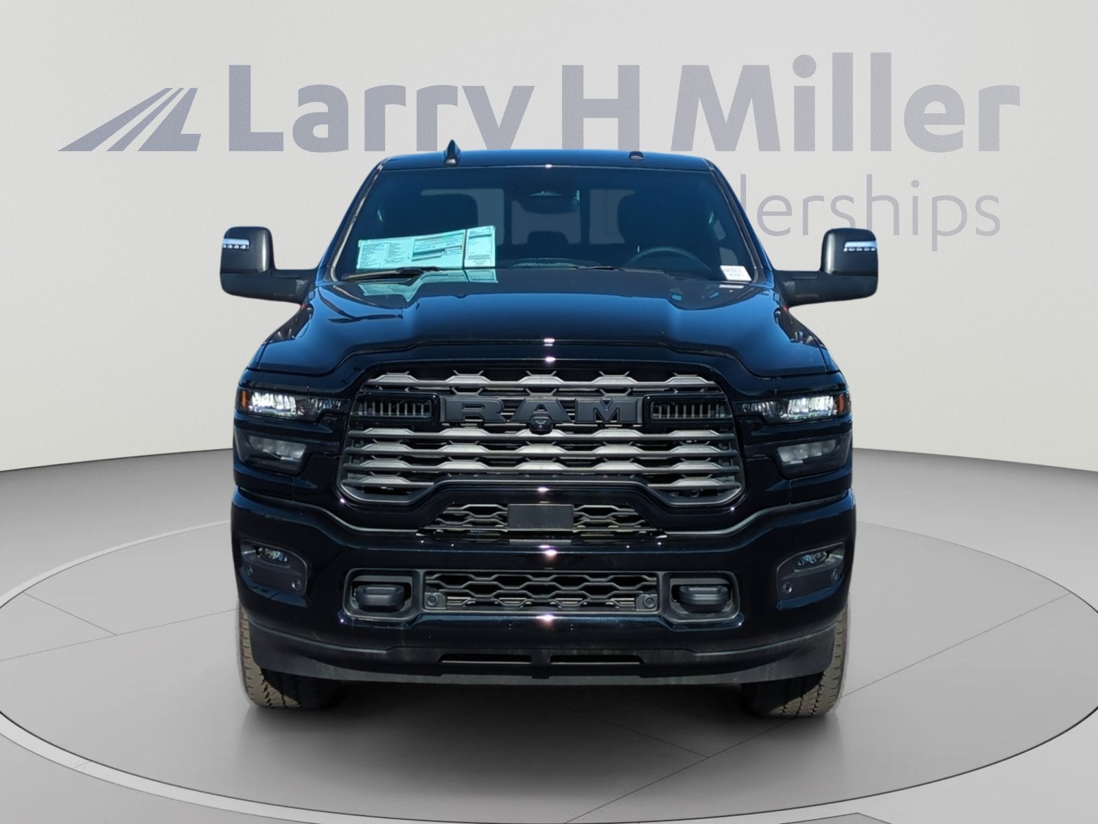 2026 RAM 2500 Big Horn - Photo 8