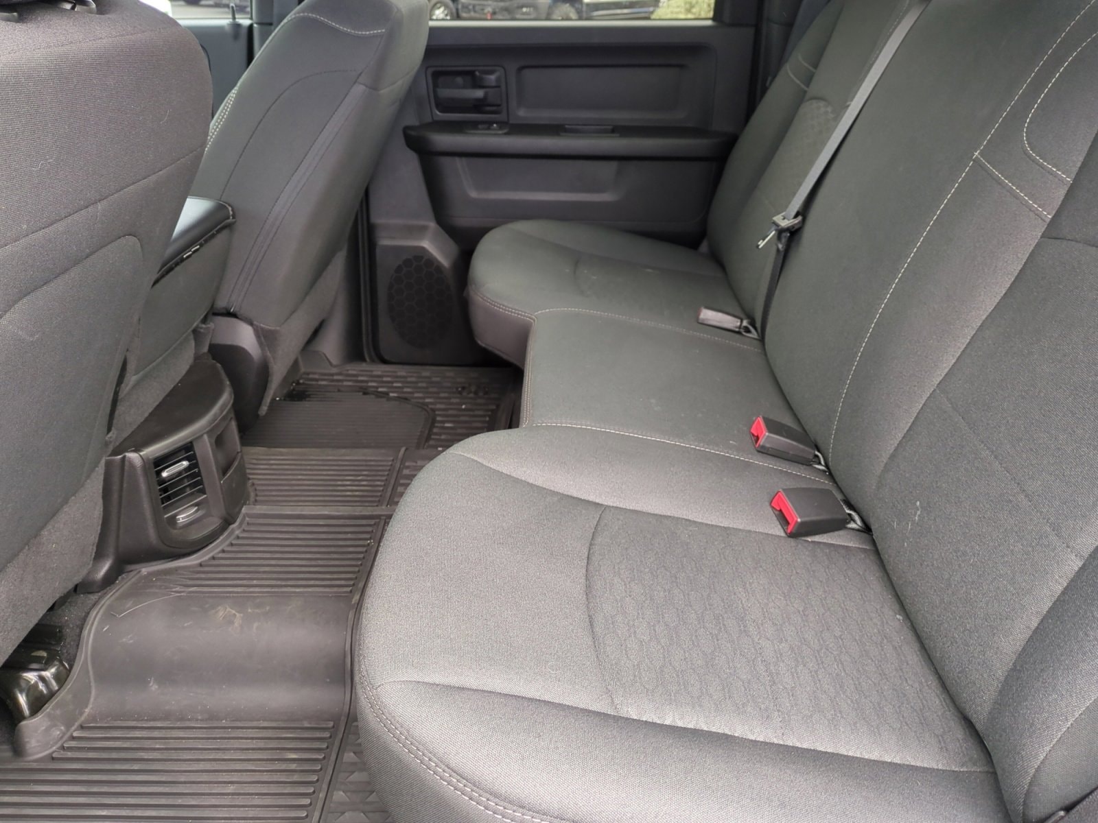 2025 RAM 2500 Tradesman - Photo 18