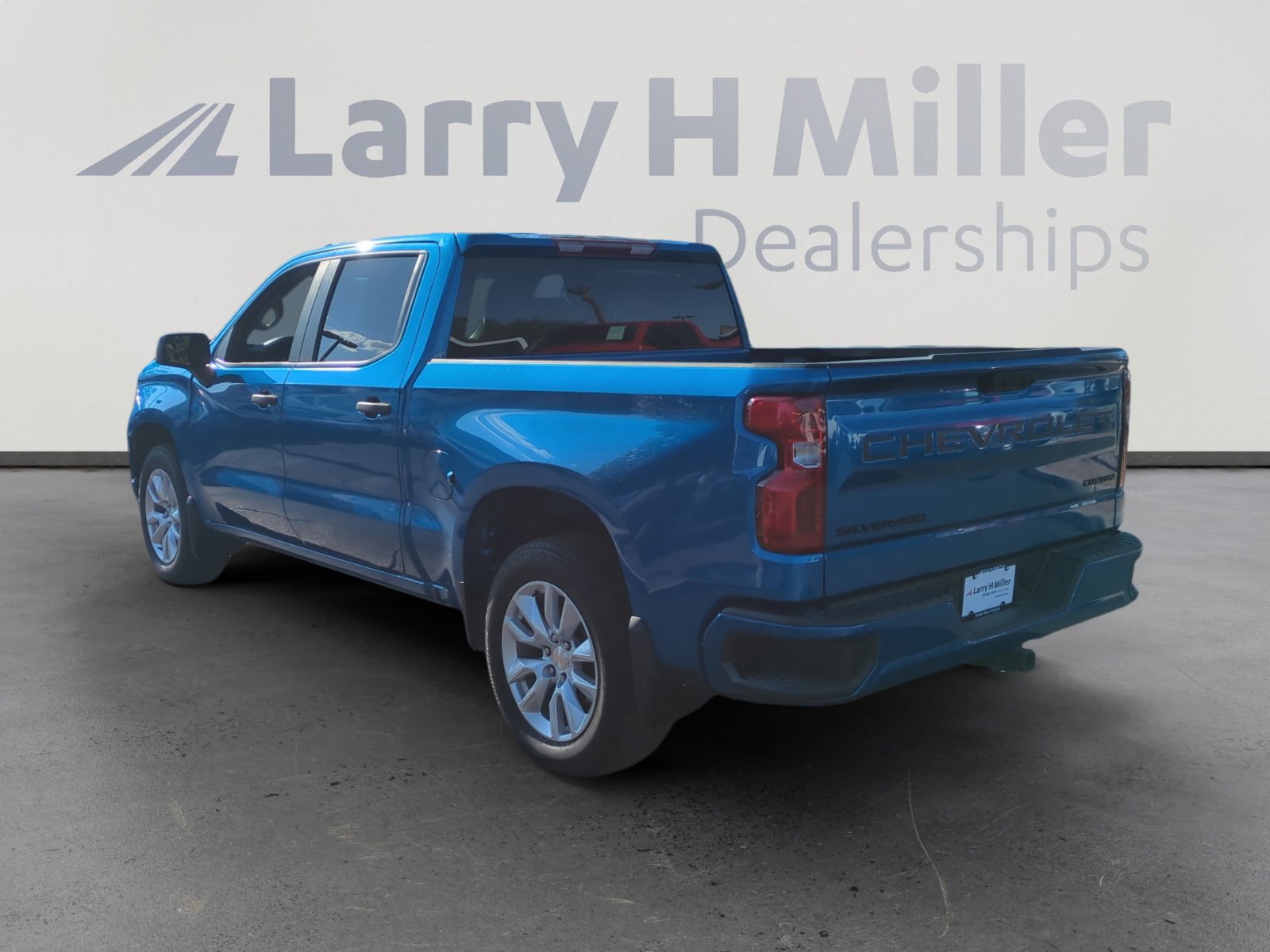 2022 Chevrolet Silverado 1500 Custom photo 3