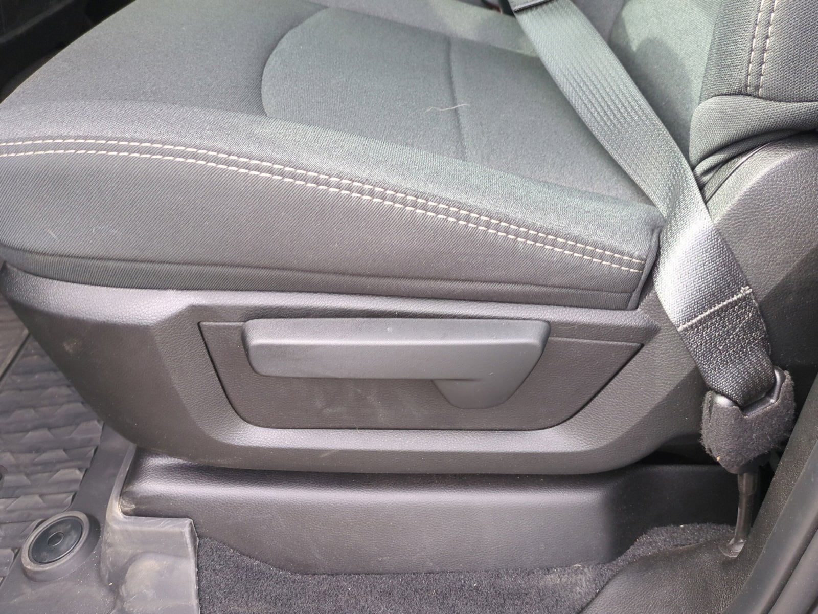 2025 RAM 2500 Tradesman - Photo 15