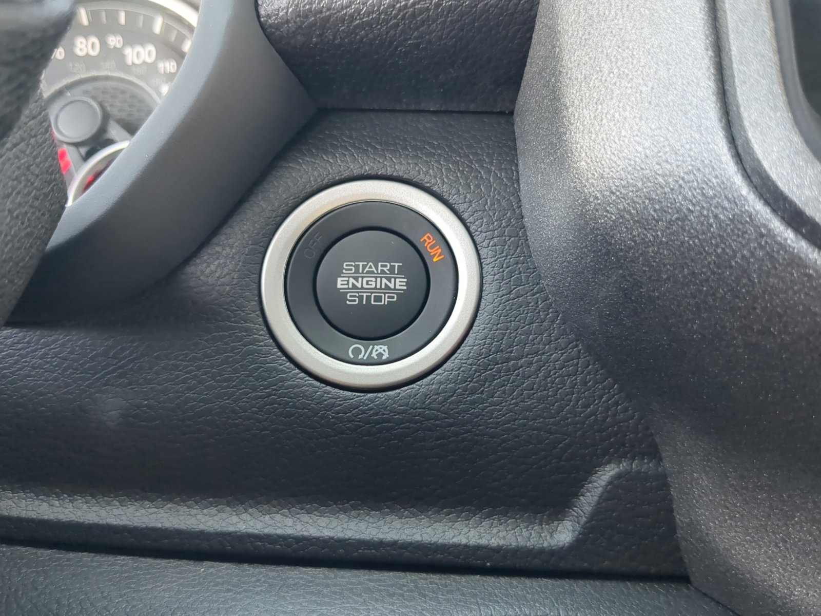 2025 RAM 2500 Tradesman - Photo 31