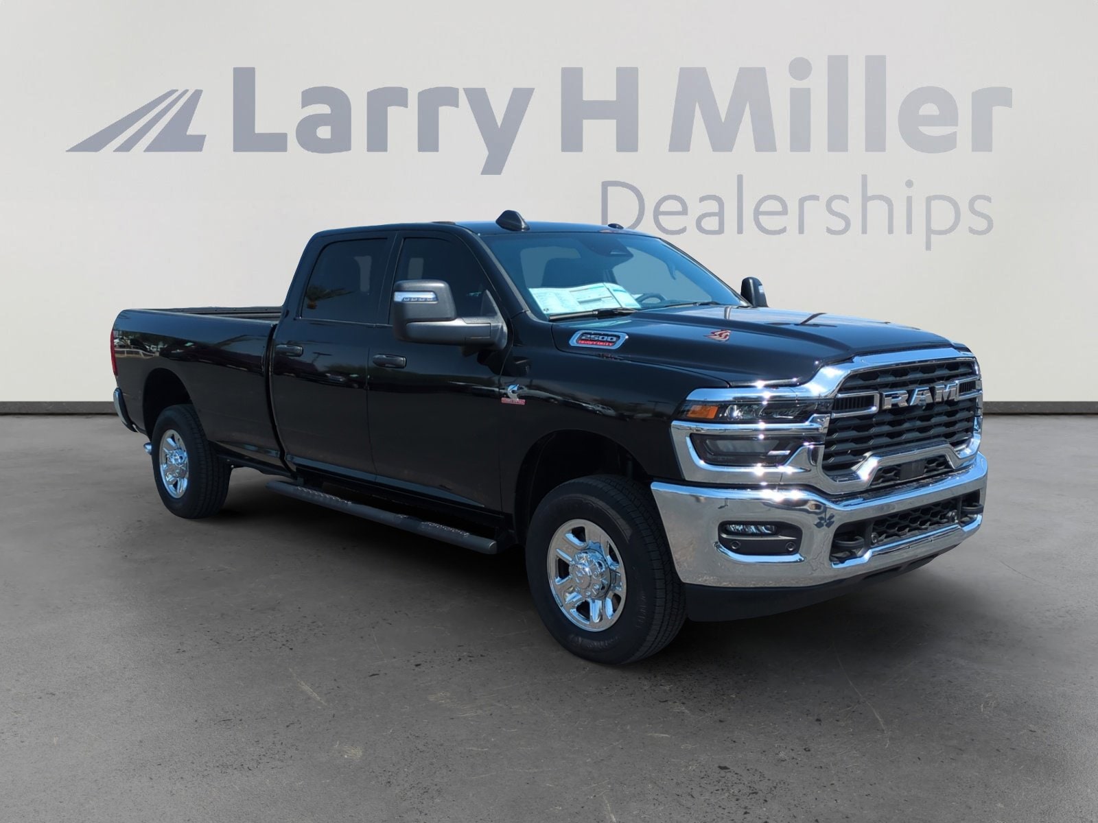 2025 RAM 2500 Tradesman - Photo 7