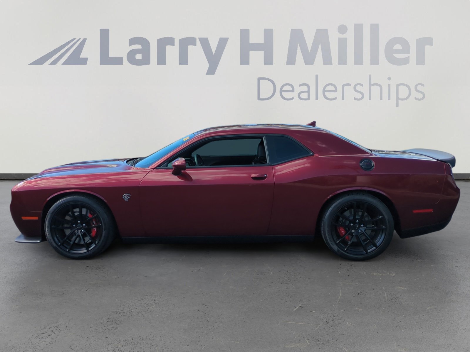 2023 Dodge Challenger SRT8 Hellcat photo 2