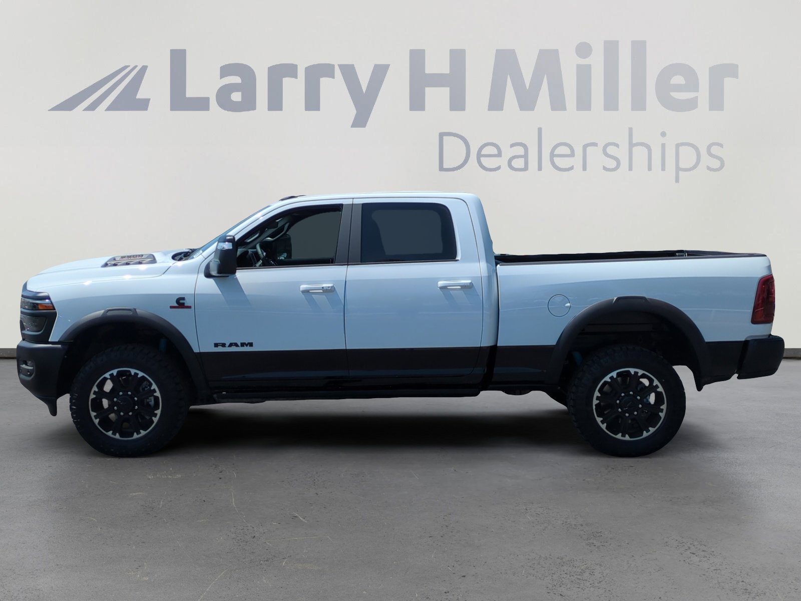 2025 Ram 2500 Power Wagon photo 2