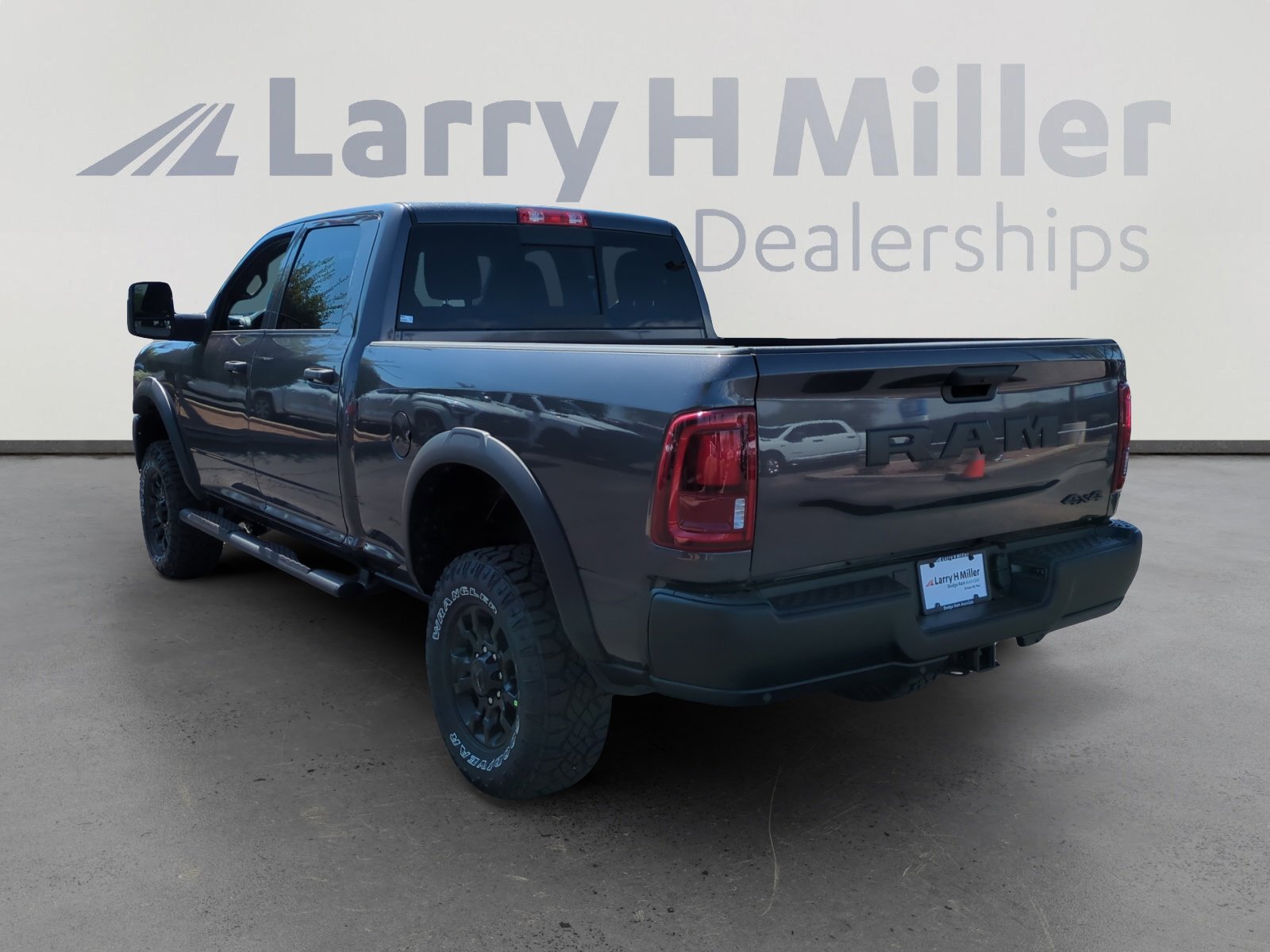 2026 Ram 2500 Tradesman photo 3
