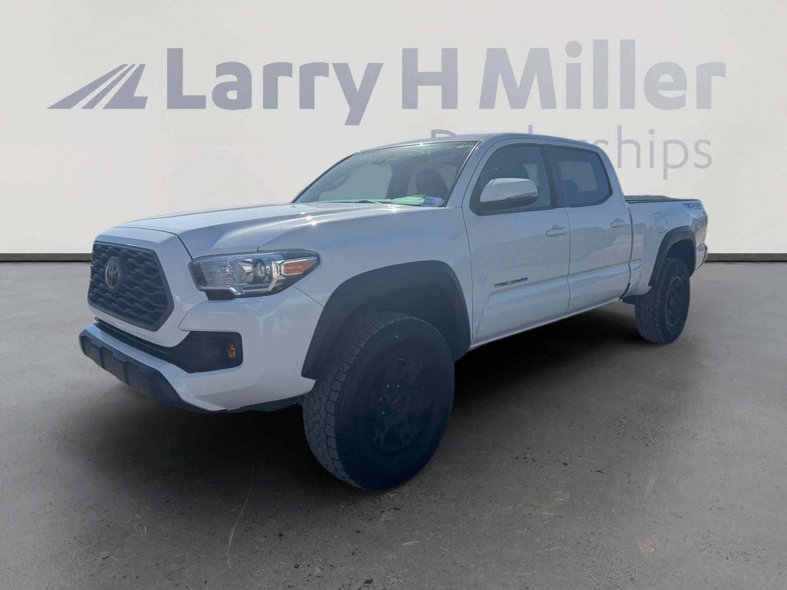 2023 Toyota Tacoma TRD Off Road Double Cab 4WD Auto LB's photo