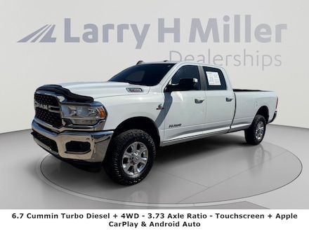 2022 Ram 3500 Big Horn Truck Crew Cab