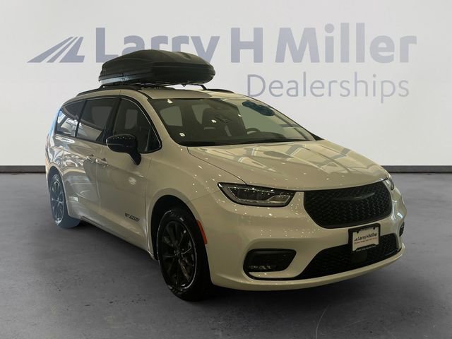 2025 Chrysler Pacifica Select - Photo 7